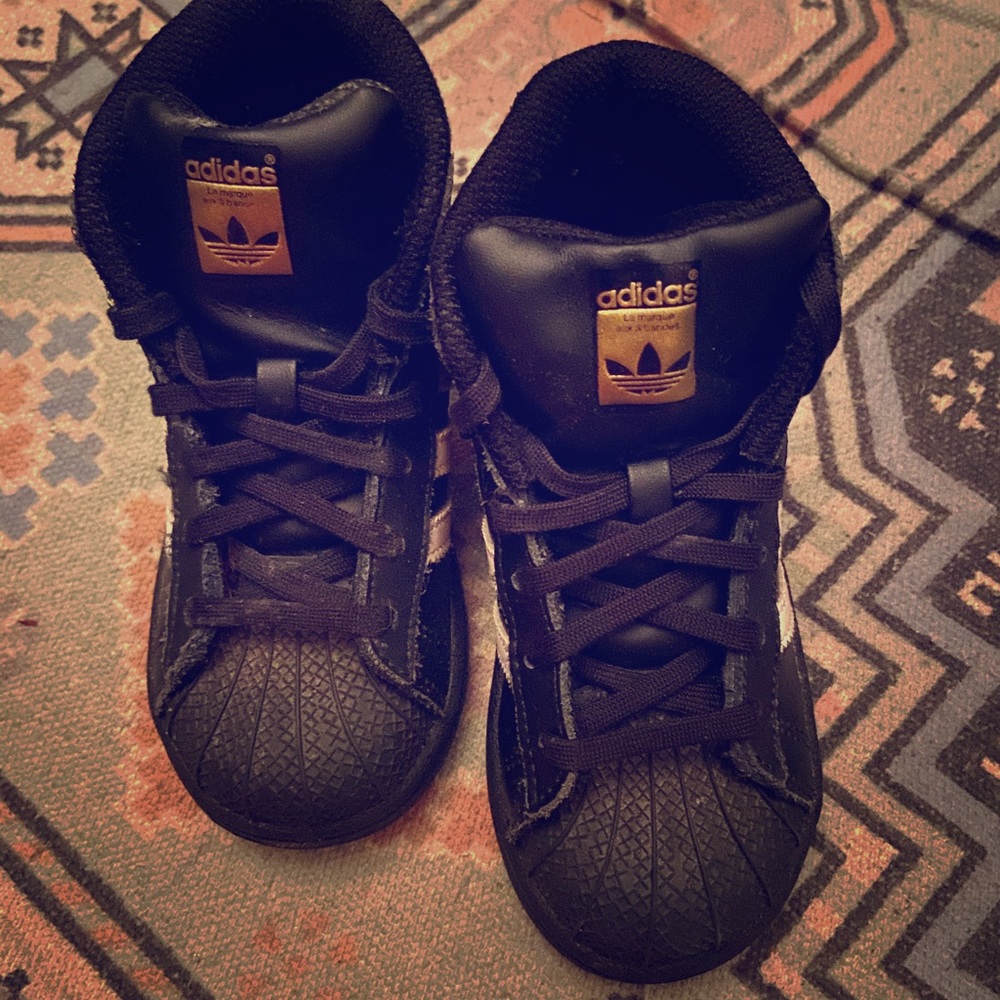 Classic high top adidas!